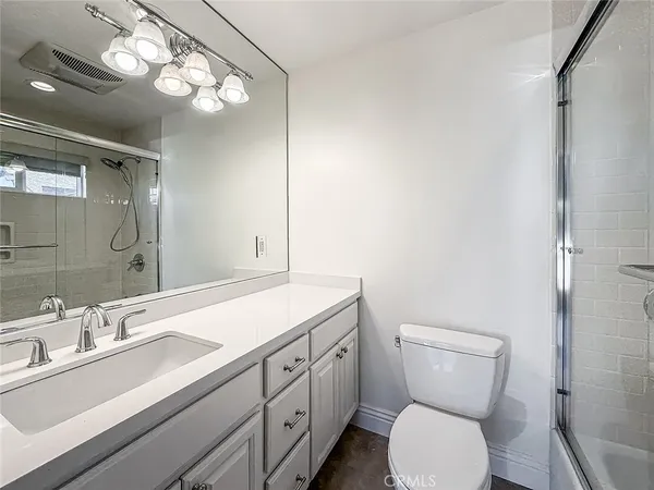 $6,700 | 5960 Balcom Avenue, Encino, CA 91316