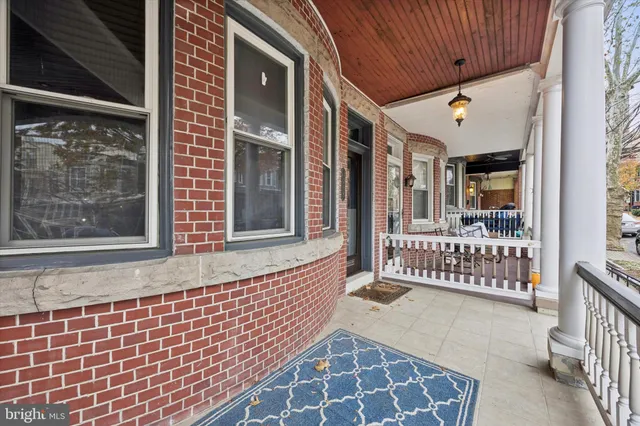 a view of a house with porch