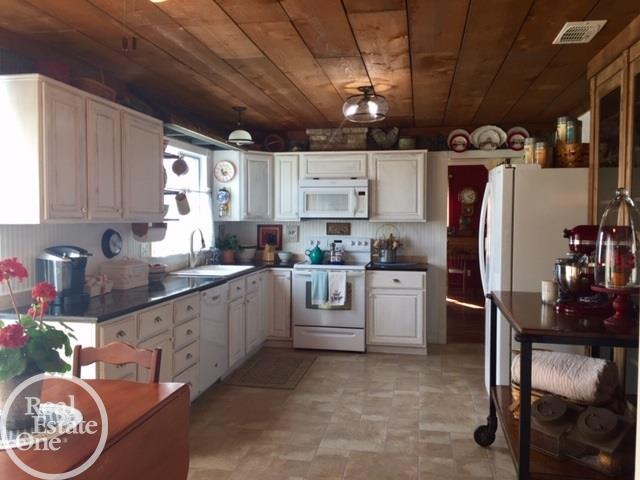 4775 McIntyre Road North Street, MI 48049 - Photo 6 of 69 50021870-5.JPG