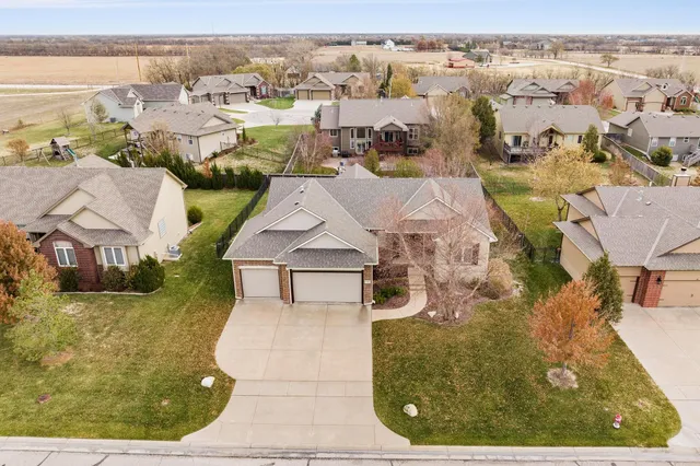 $399,000 | 2518 North Quincy Circle, Wichita, KS 67228