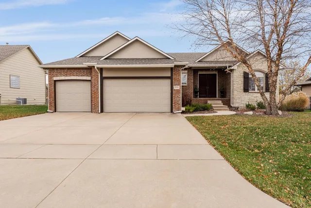 $399,000 | 2518 North Quincy Circle, Wichita, KS 67228