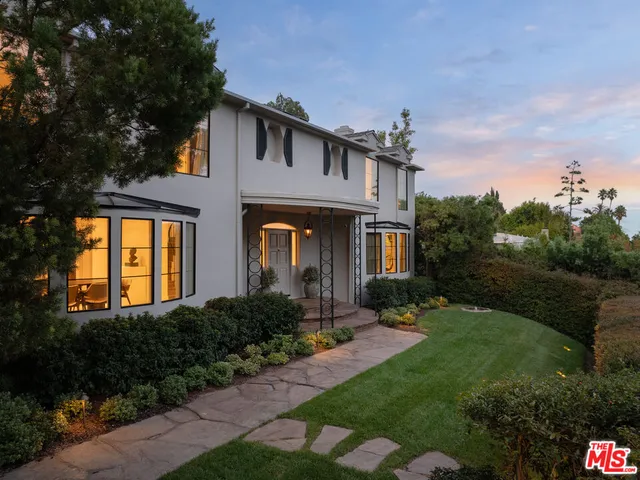 $5,995,000 | 1364 Londonderry Place, Los Angeles, CA 90069