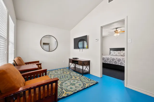 $850 | 109 Gillespie Lane, Aransas Pass, TX 78336