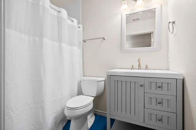 $850 | 109 Gillespie Lane, Aransas Pass, TX 78336