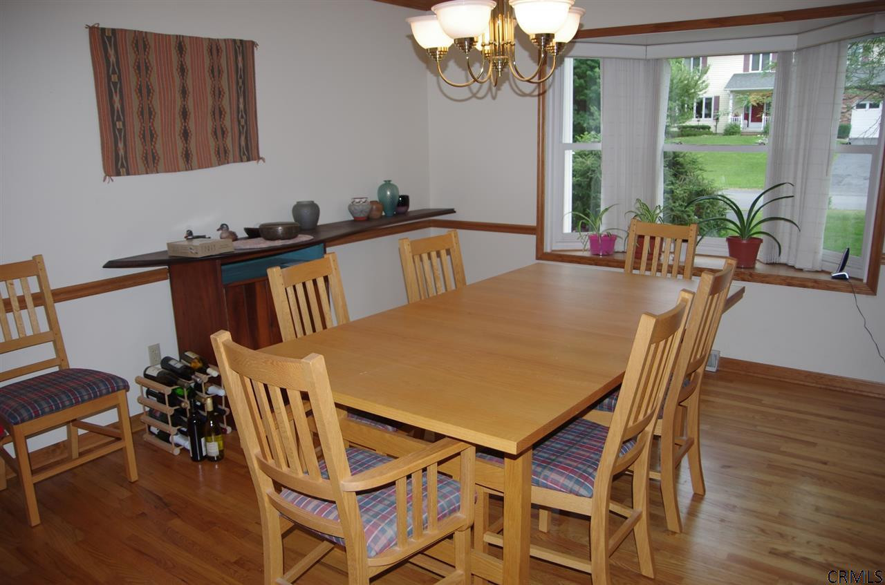 96 Pheasant Ridge Niskayuna, NY 12309 - Photo 7 of 14 Photo 7