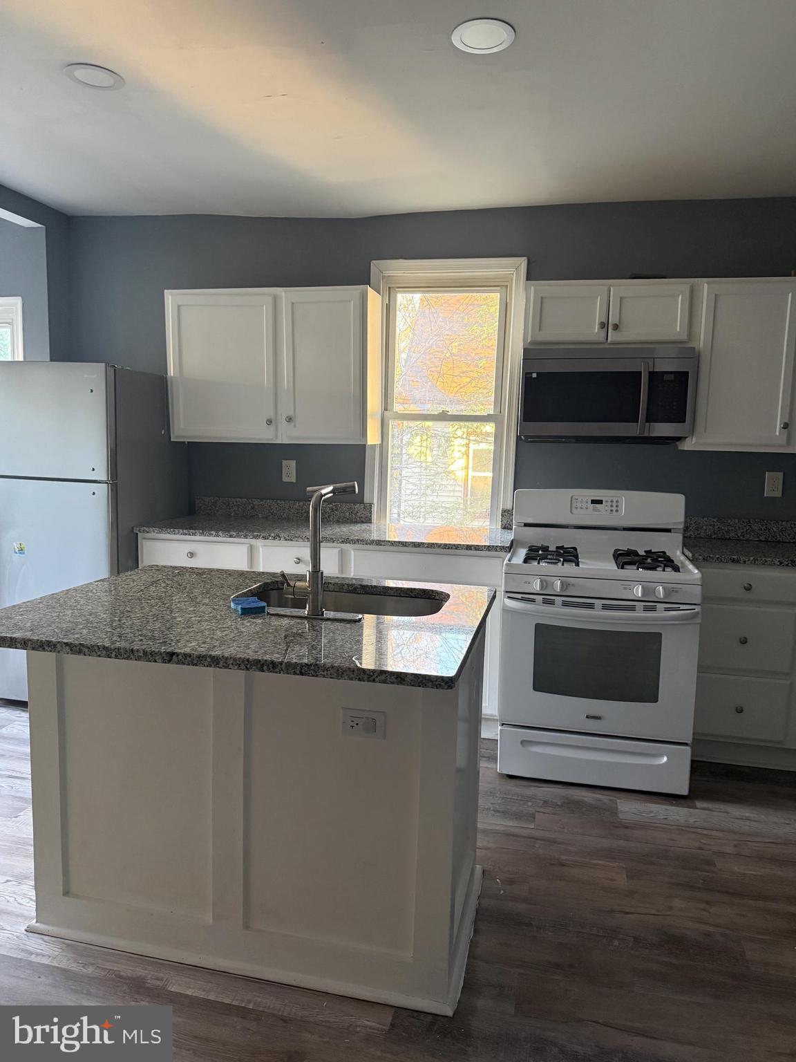2906 Grindon Avenue, Unit 2 Baltimore, MD 21214 - Photo 3 of 10