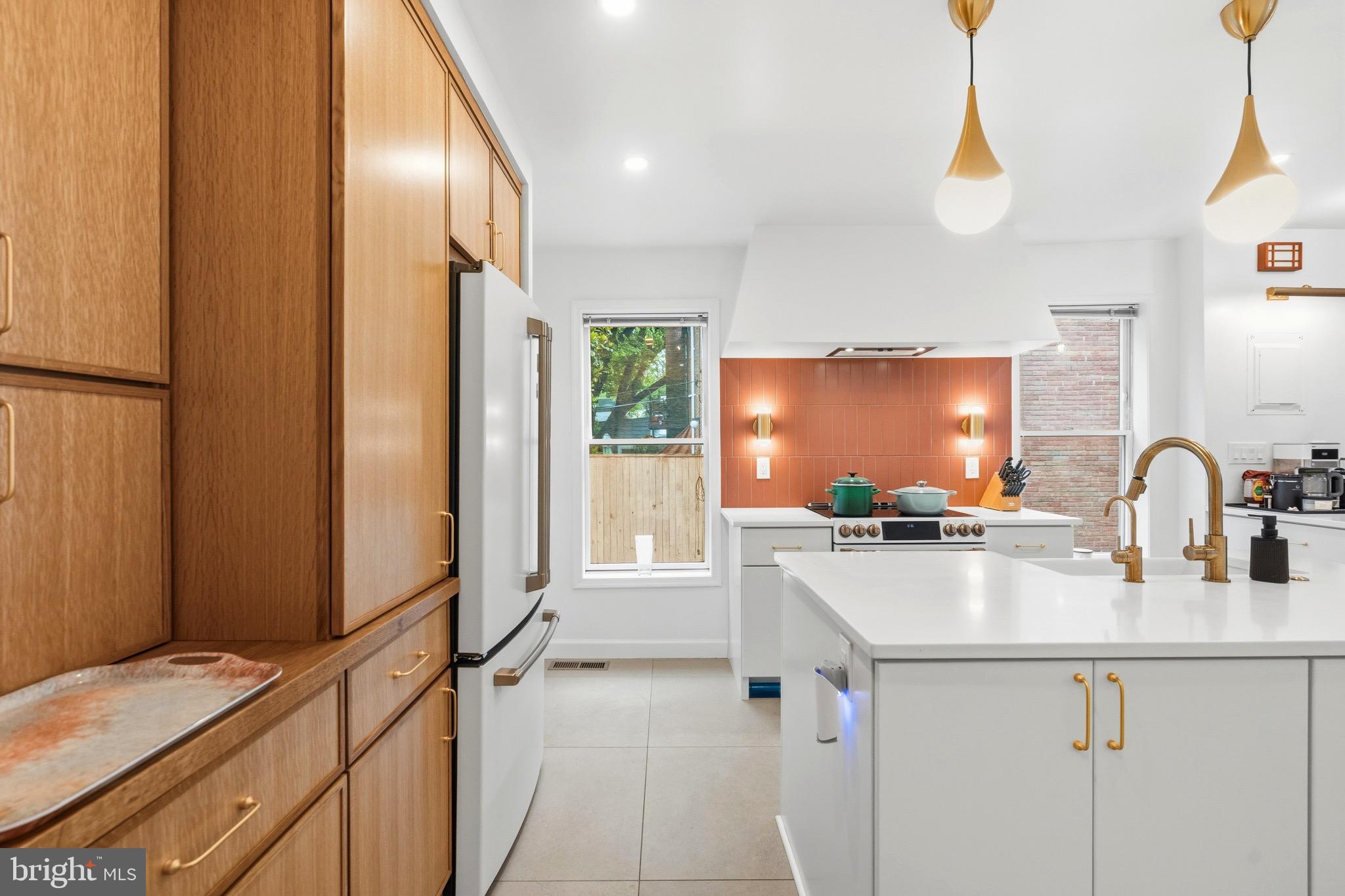 230 11th Street Southeast Washington, DC 20003 - Photo 10 of 63