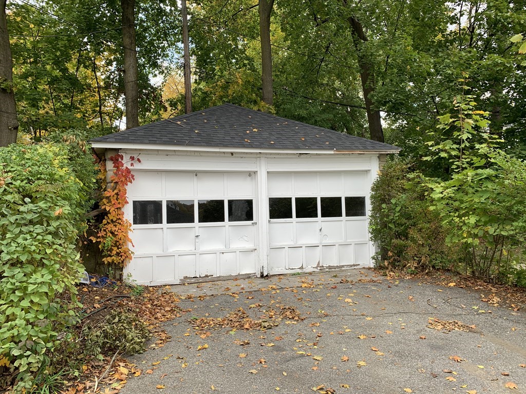48 Sagamore Road Worcester, MA 01609 - Photo 24 of 27 Gallery Image 24