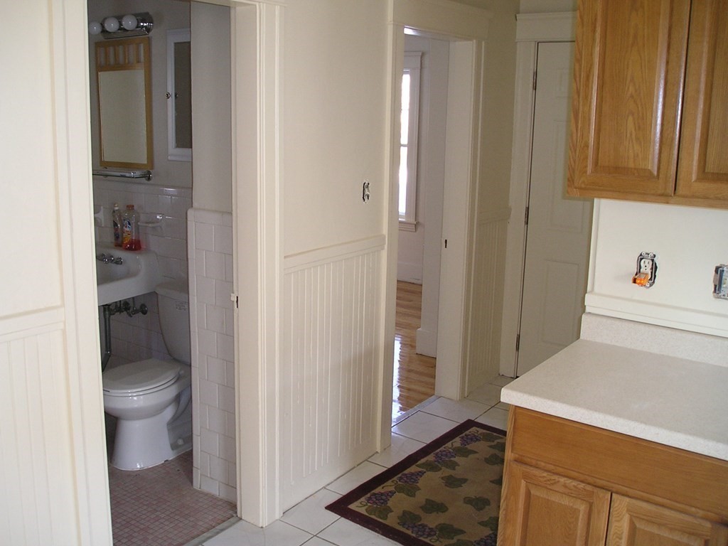 48 Sagamore Road Worcester, MA 01609 - Photo 3 of 27 Gallery Image 3
