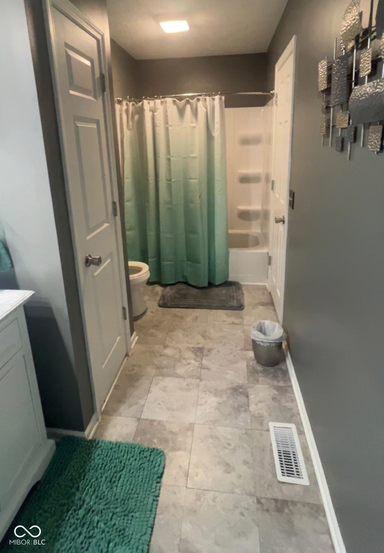 7508 Farm View Circle West Indianapolis, IN 46256 - Photo 13 of 19