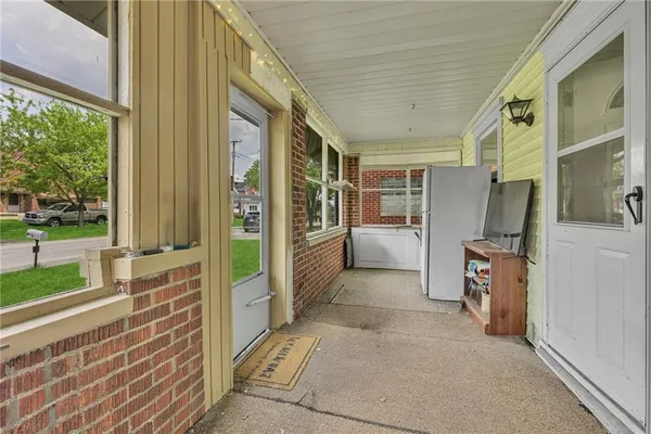 $150,000 | 2729 20th St Extension, Beaver Falls, PA 15010