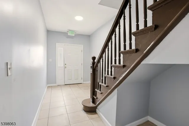 a view of an entryway