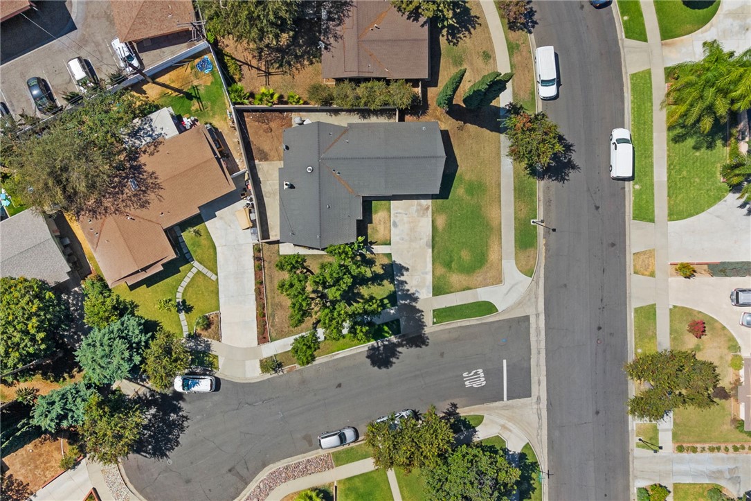 4432 Beverly Court Riverside, CA 92506 - Photo 7 of 32 PRIVATE CUL-DE-SAC