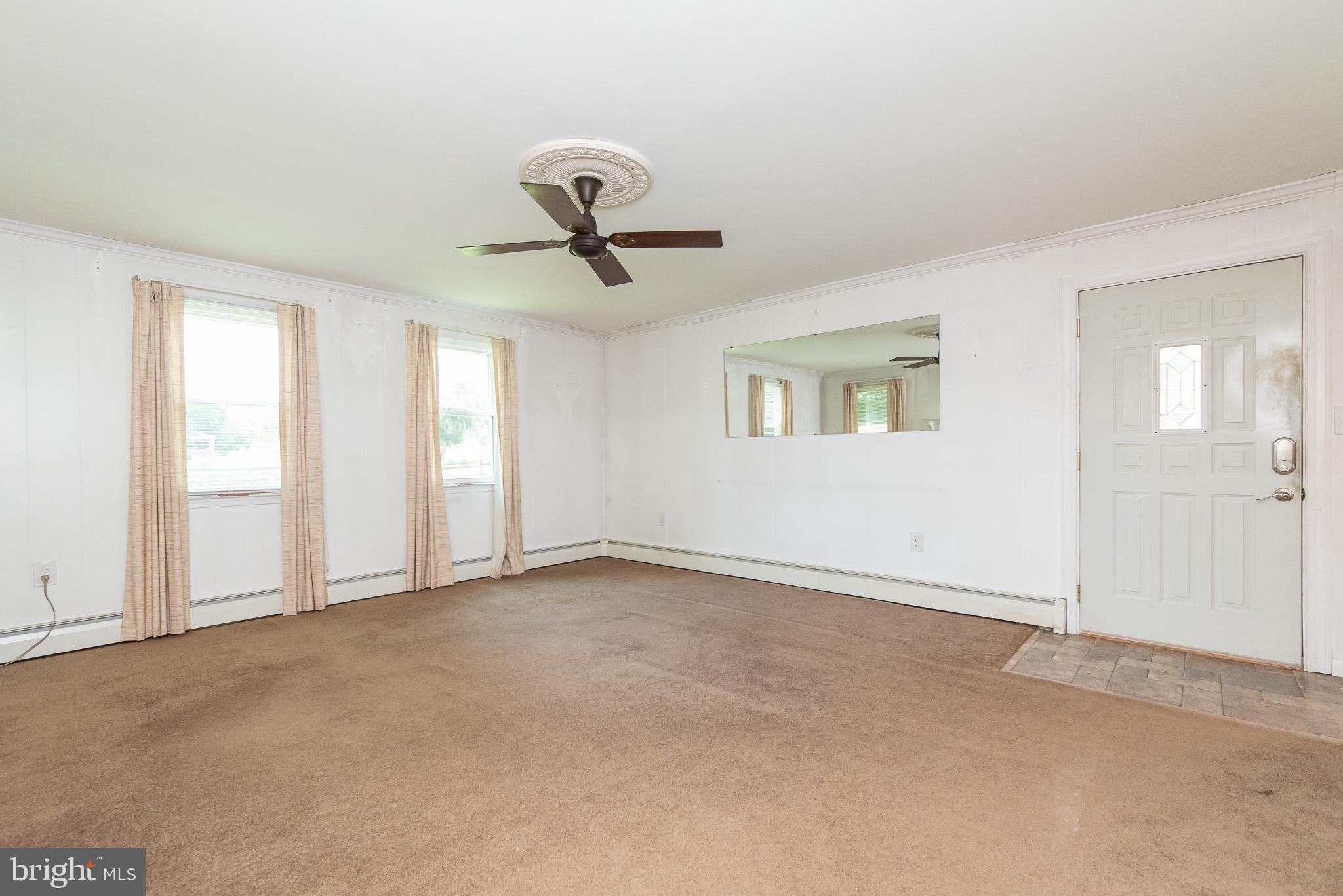 1507 Van Bibber Road Edgewood, MD 21040 - Photo 2 of 51 Living Room