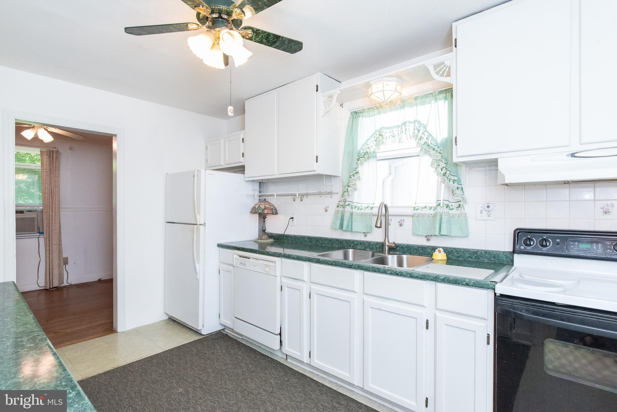 1507 Van Bibber Road Edgewood, MD 21040 - Photo 11 of 51 Double Sink and Electric Range