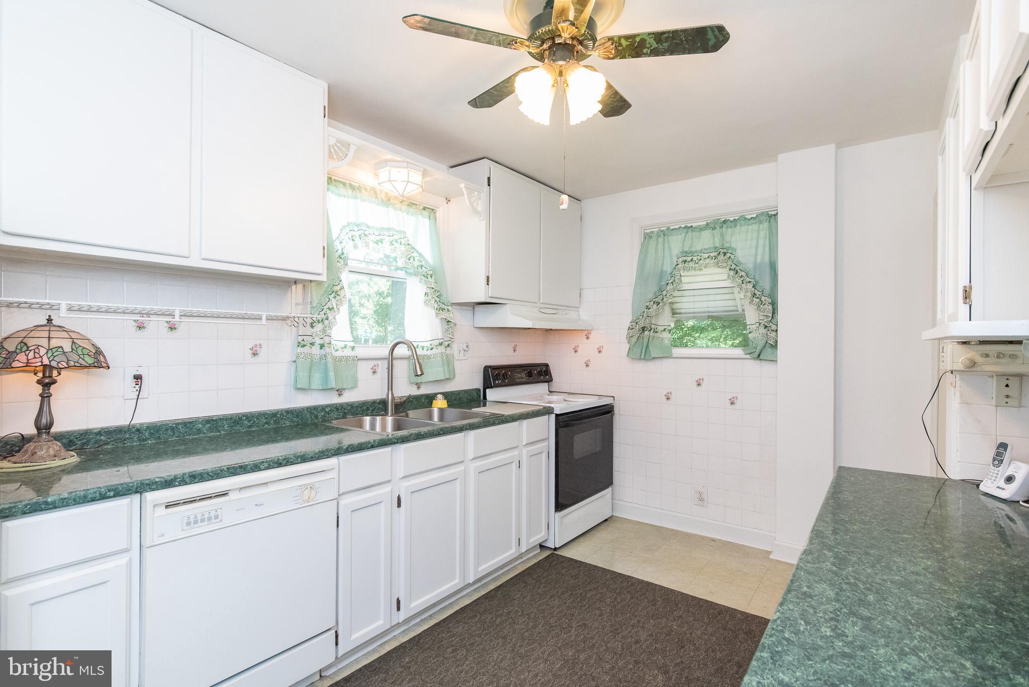 1507 Van Bibber Road Edgewood, MD 21040 - Photo 9 of 51 Ceiling Fan