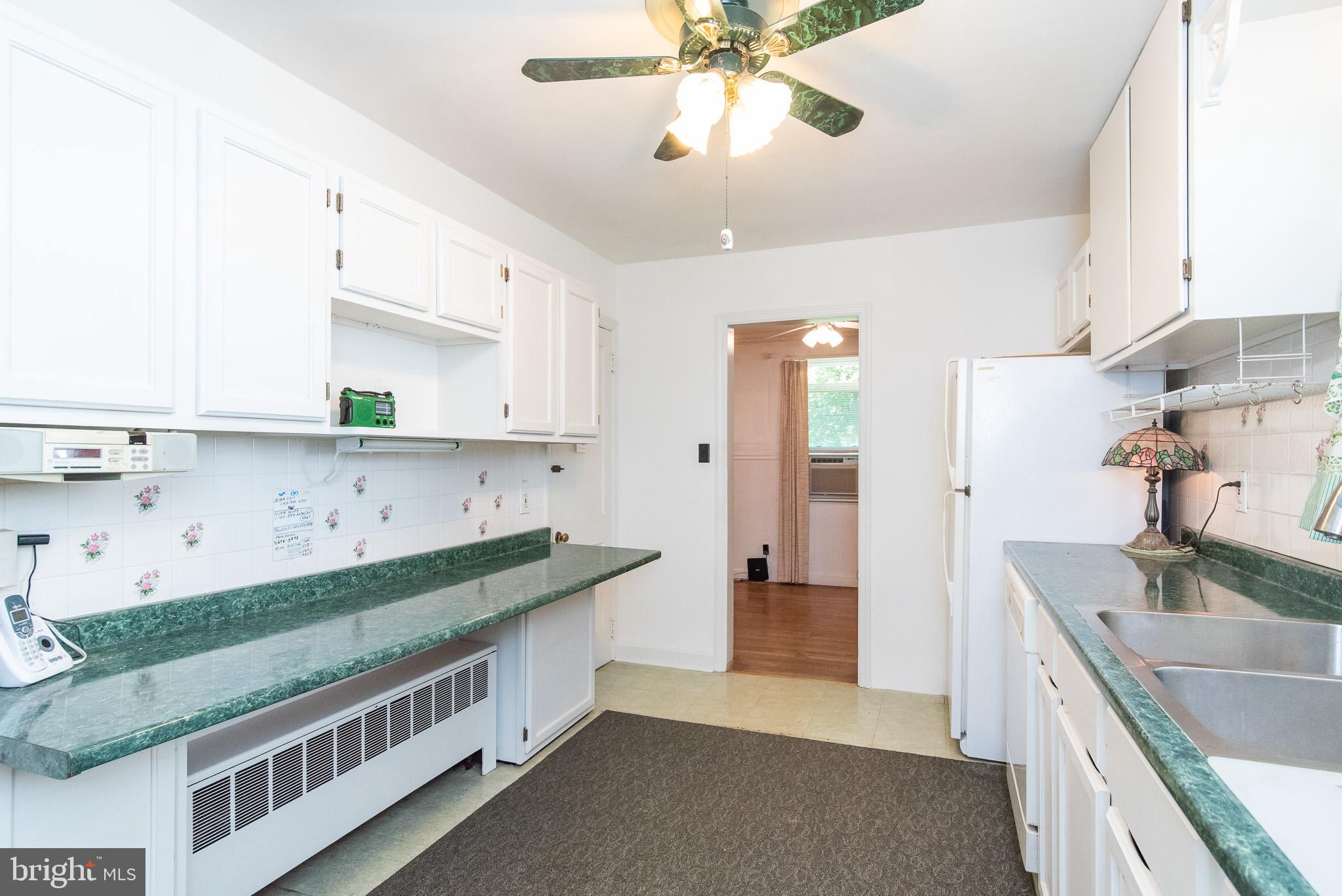 1507 Van Bibber Road Edgewood, MD 21040 - Photo 10 of 51 Abundance of Counter Space