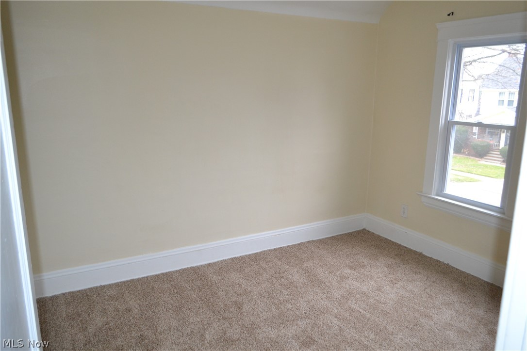 923 Nela View Road Cleveland Heights, OH 44112 - Photo 21 of 32