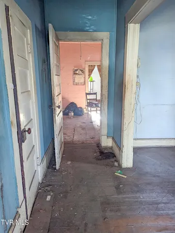 $75,000 | 104 Lakeview Street, Bristol, TN 37620