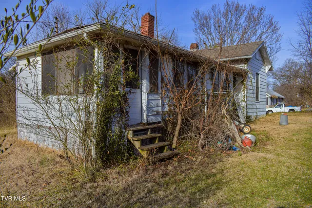 $75,000 | 104 Lakeview Street, Bristol, TN 37620