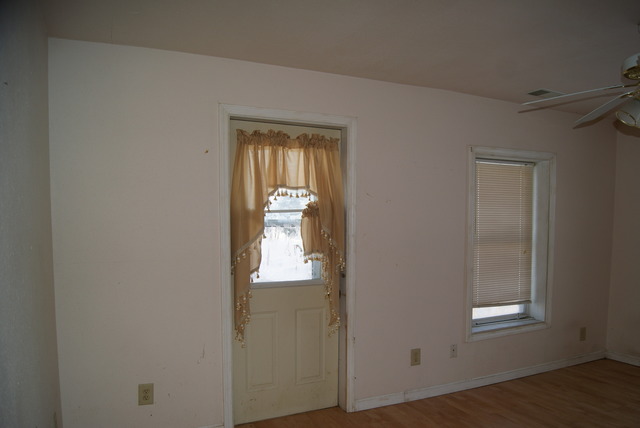 201 Washington Street Ridott, IL 61067 - Photo 6 of 12