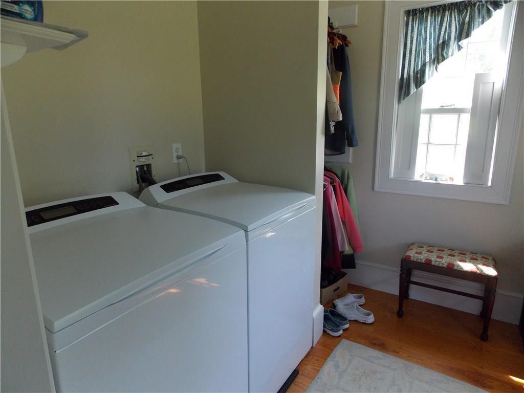 59 Wharf Road, Unit 1 Brooksville, ME 04617 - Photo 14 of 24 20180816030325421468000000-o