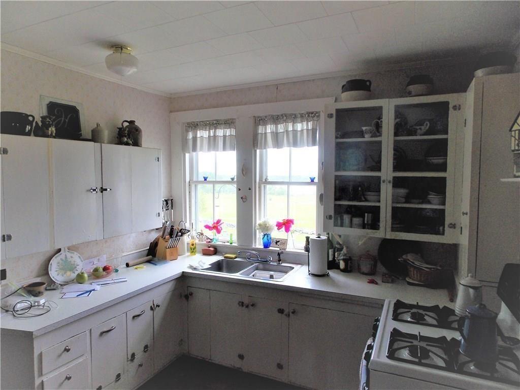 59 Wharf Road, Unit 1 Brooksville, ME 04617 - Photo 6 of 24 20180816030324020775000000-o