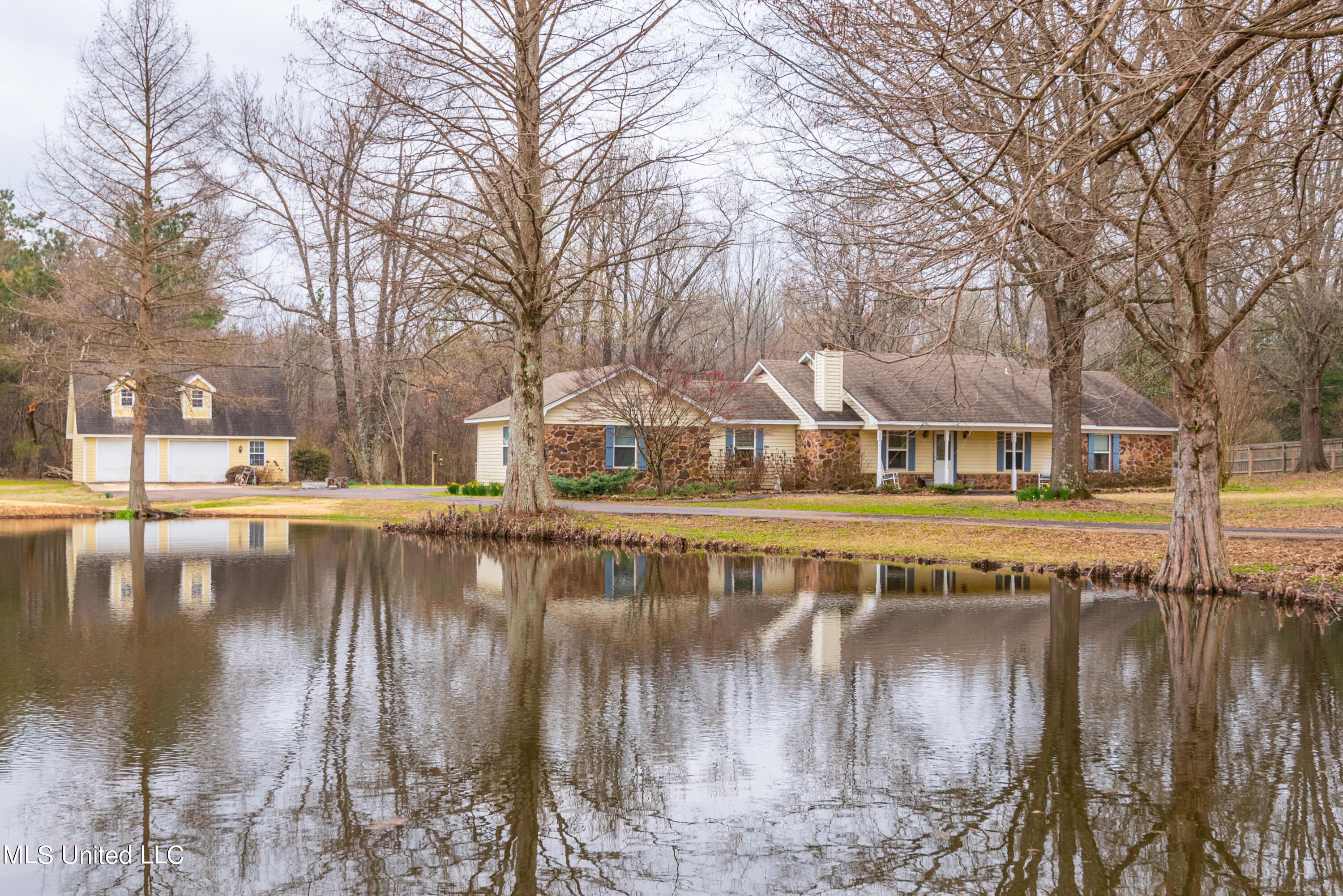 2171 Bolin Road Hernando, MS 38632 - Photo 3 of 26 DSC_7363