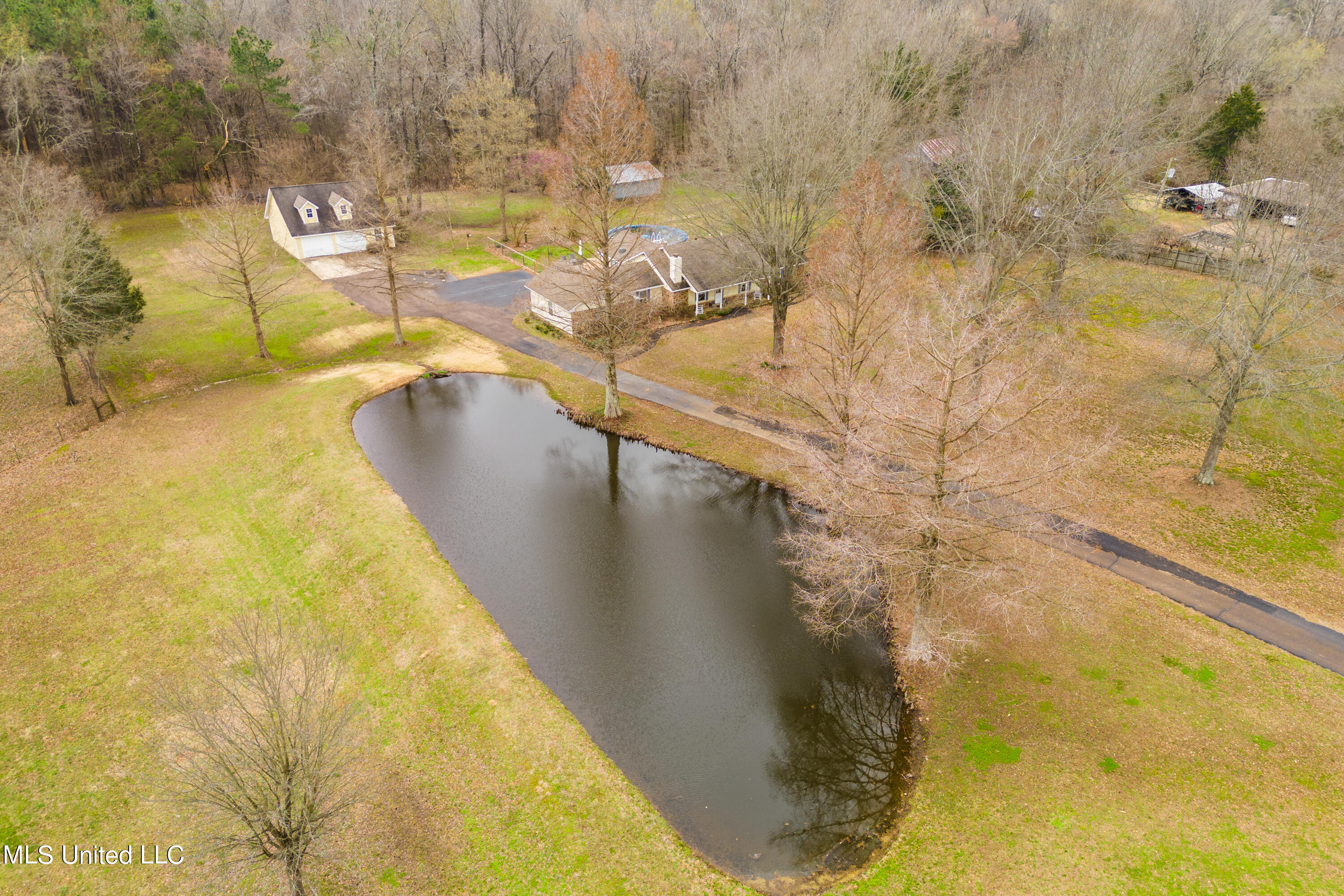 2171 Bolin Road Hernando, MS 38632 - Photo 7 of 26 DJI_0157