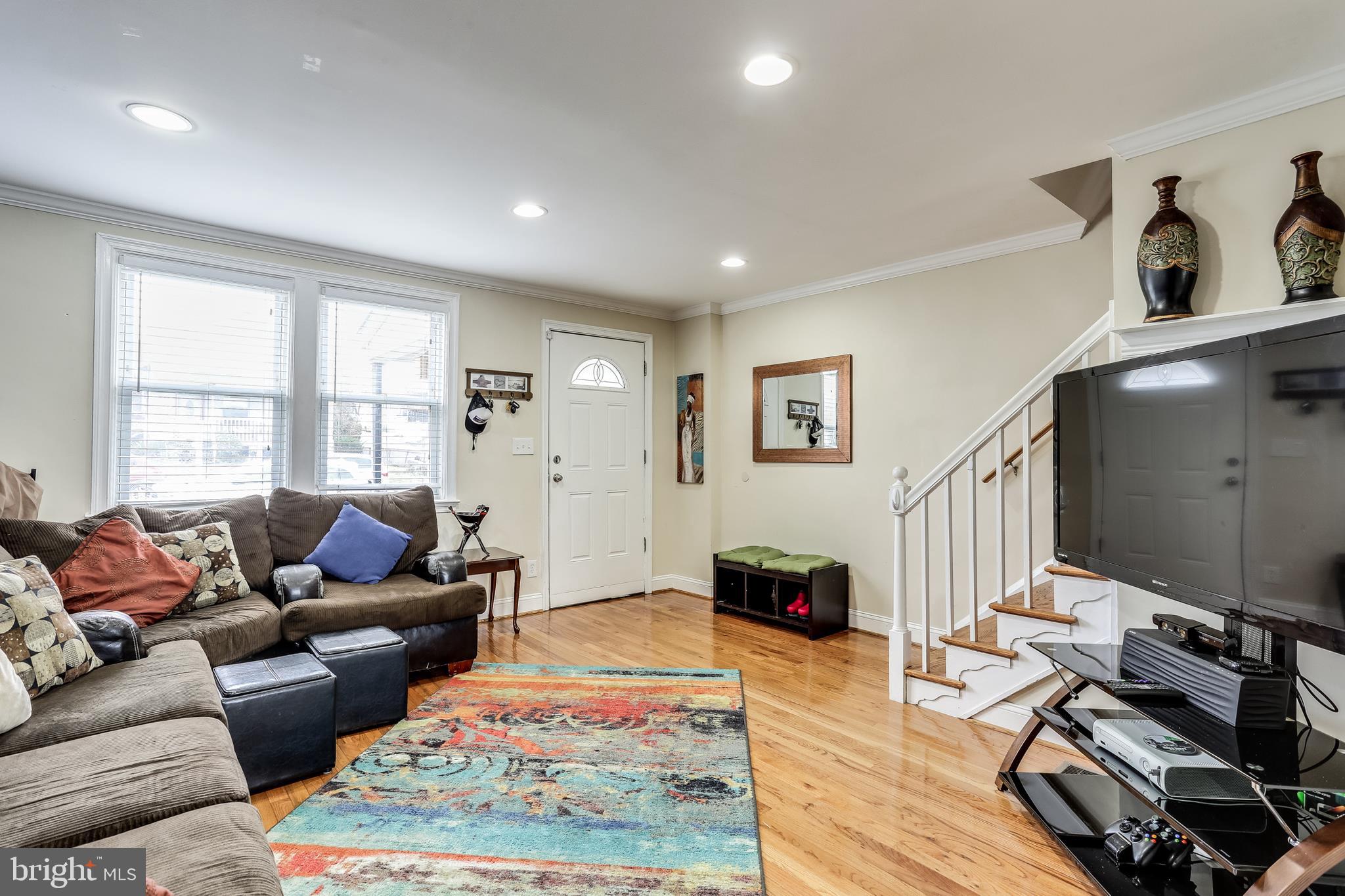 150 West Edgevale Road Baltimore, MD 21225 - Photo 3 of 24