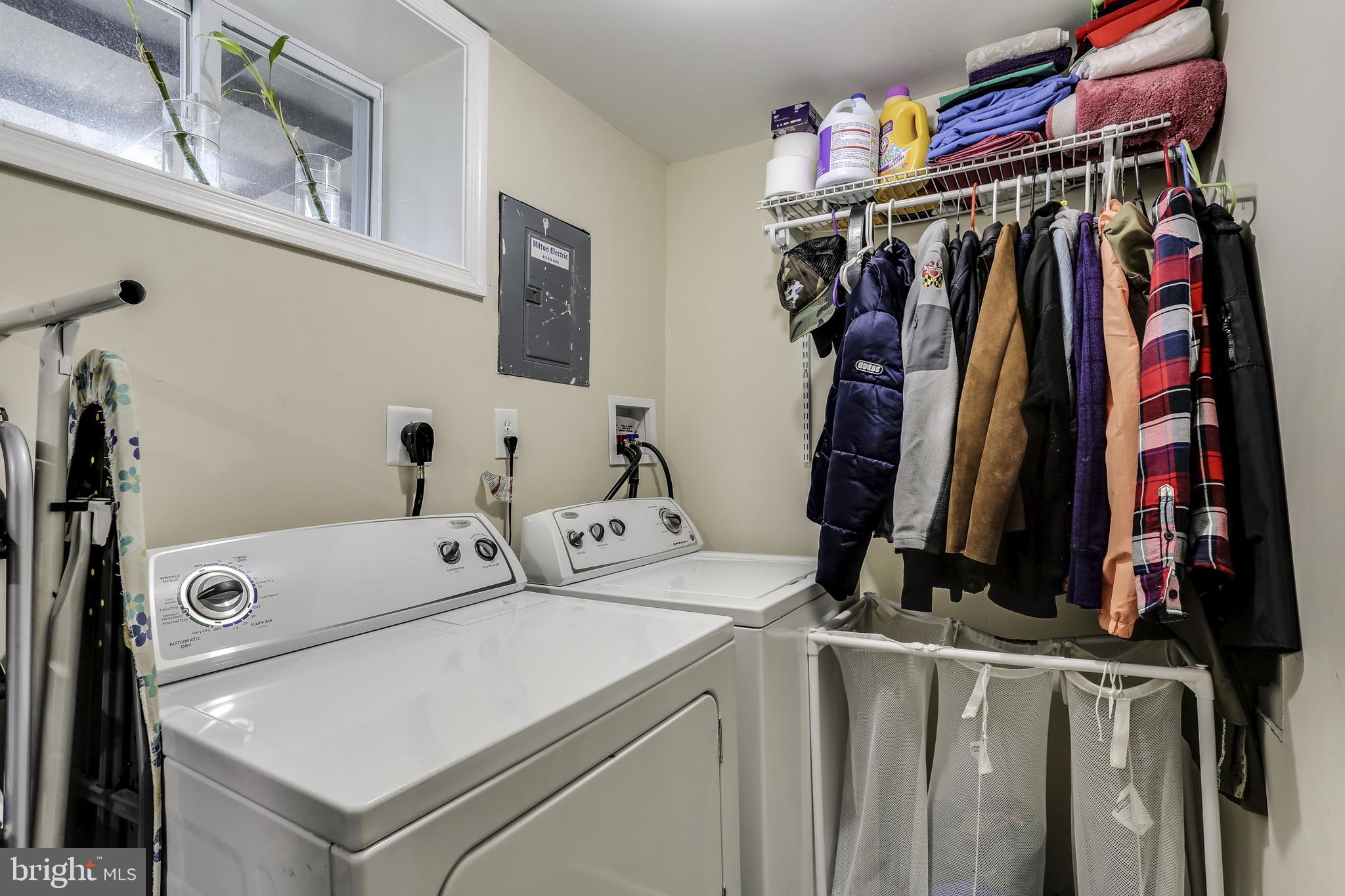 150 West Edgevale Road Baltimore, MD 21225 - Photo 23 of 24 Laundry area