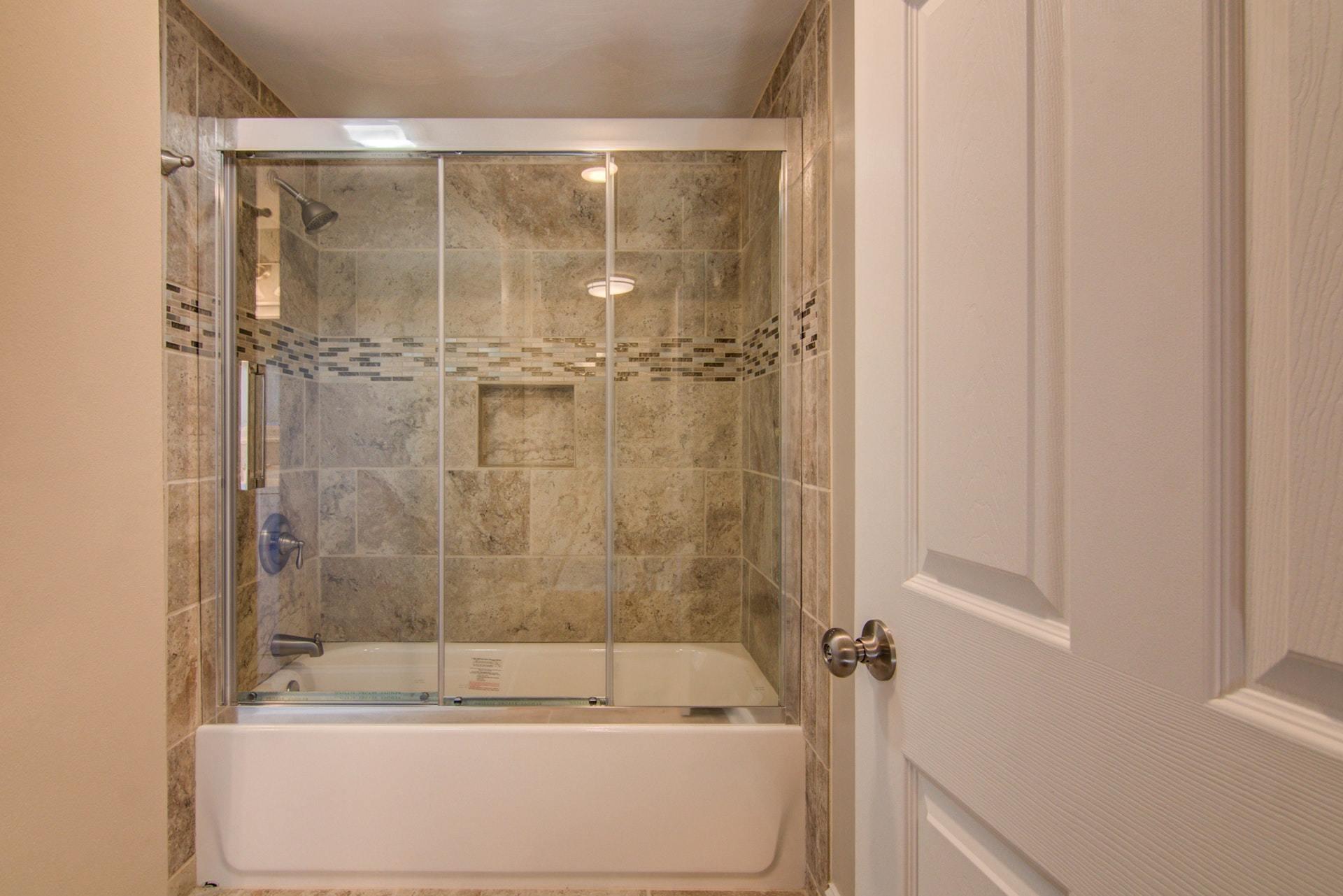 452 Lucy Wade Road Rocky Mount, VA 24151 - Photo 43 of 74 a bathroom with a bathtub