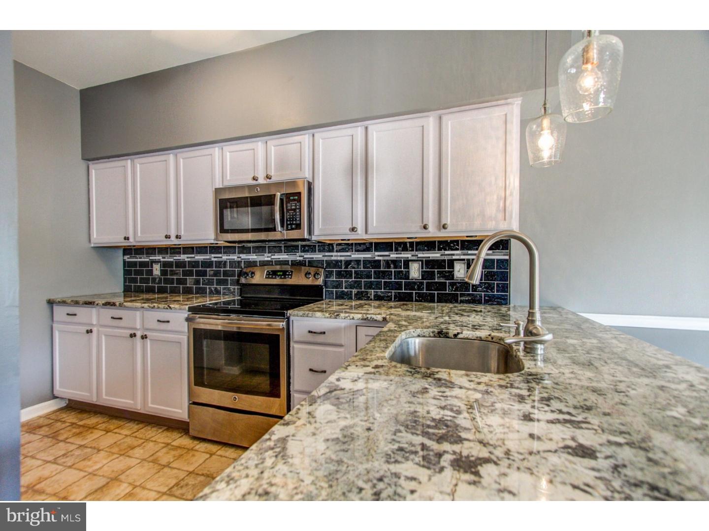 47 Country Road Perkasie, PA 18944 - Photo 13 of 25 Kitchen
