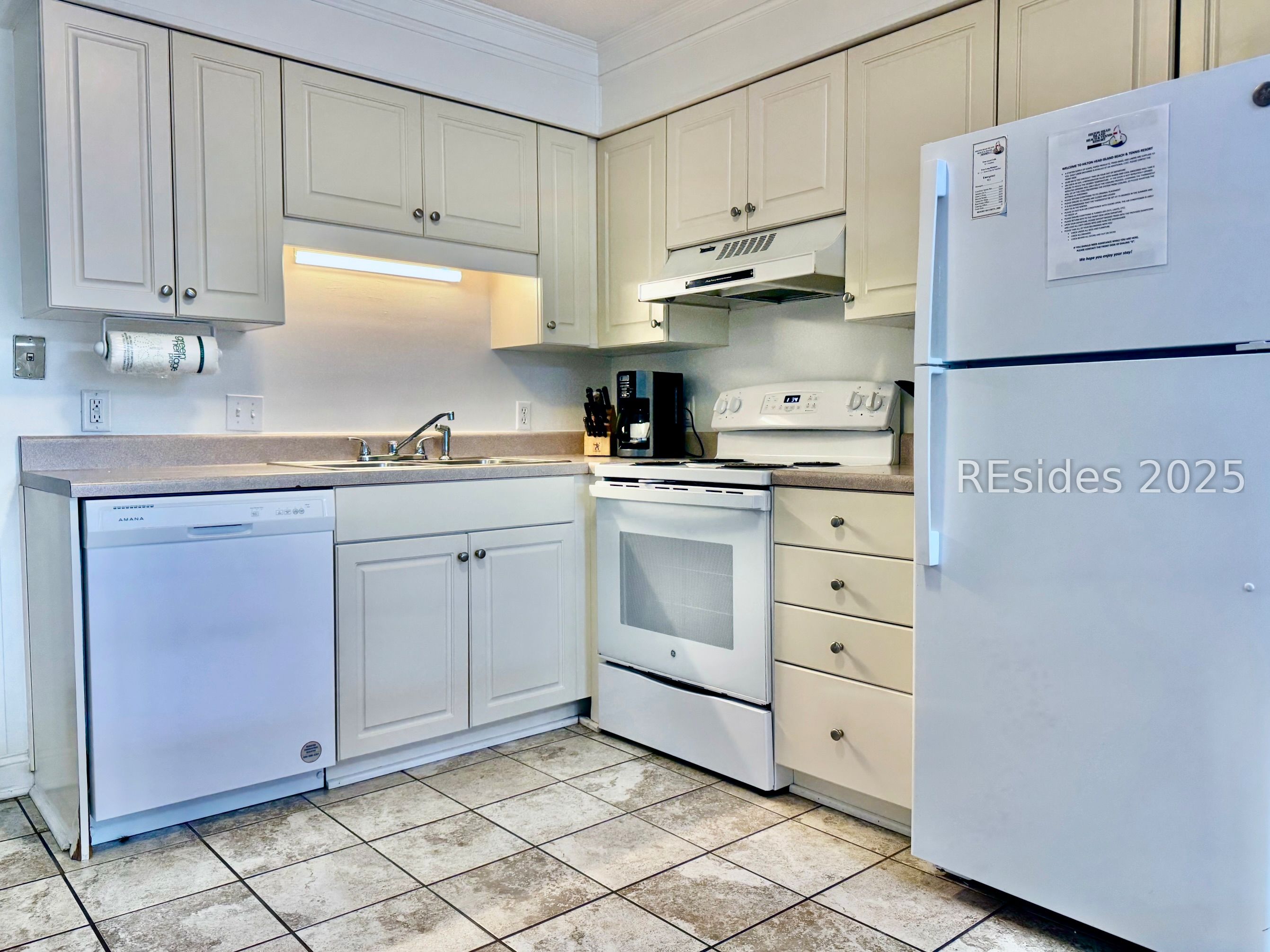 40 Folly Field Road, Unit F9 Hilton Head Island, SC 29928 - Photo 5 of 22