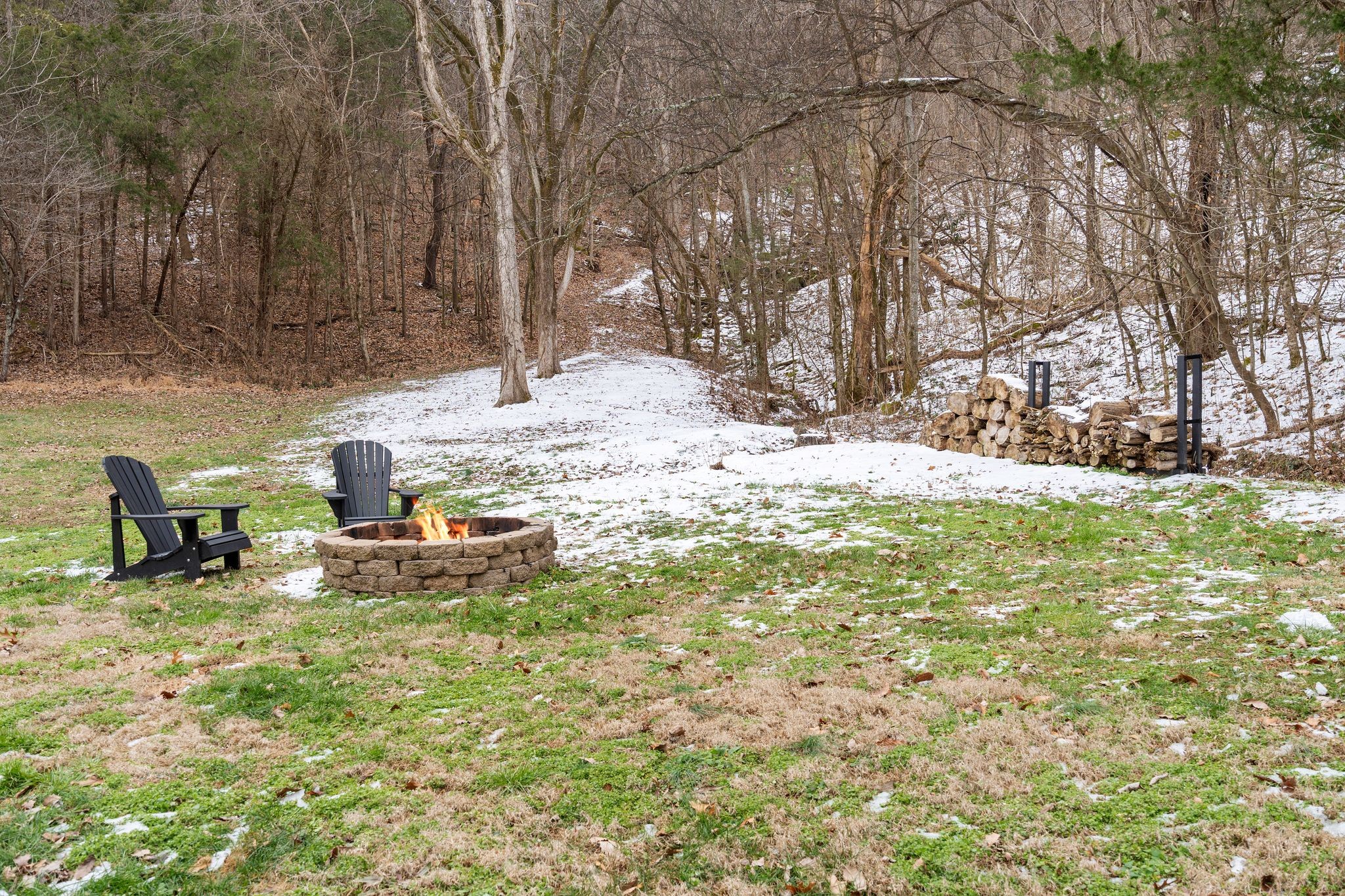 7401 Burks Hollow Road Christiana, TN 37037 - Photo 39 of 56 a backyard of a house with table and chairs
