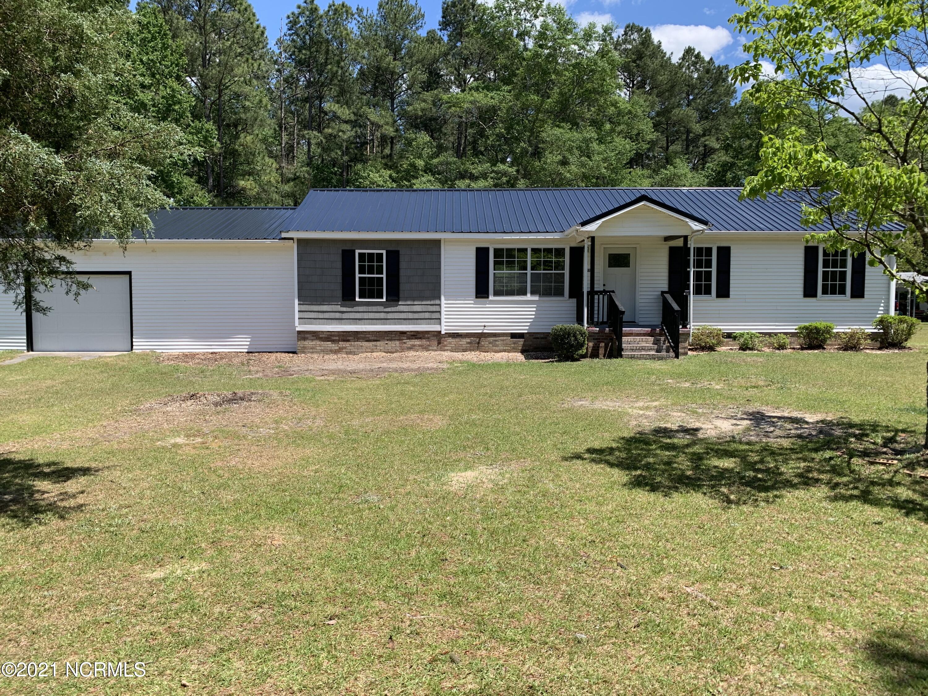 1391 Highway 177 Rockingham, NC 28379 - Photo 1 of 14 front view