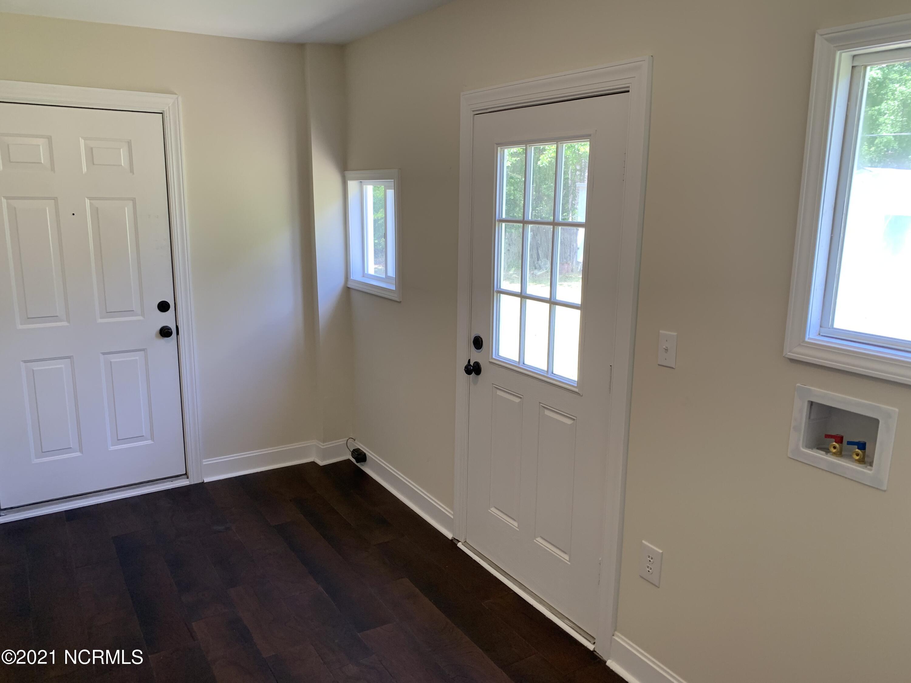 1391 Highway 177 Rockingham, NC 28379 - Photo 12 of 14 IMG_1701 (1)