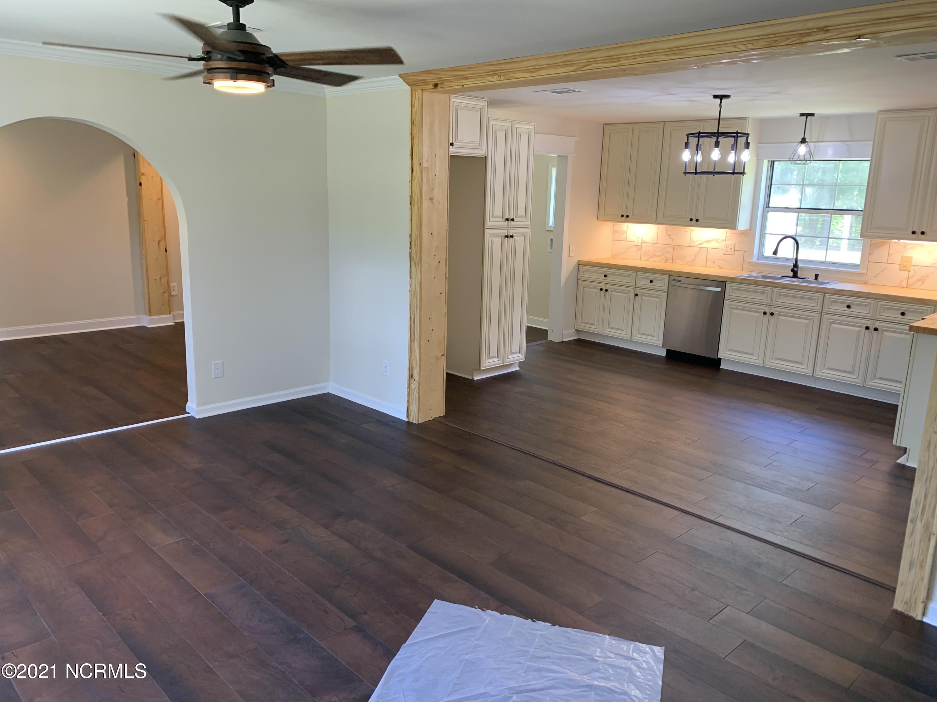 1391 Highway 177 Rockingham, NC 28379 - Photo 2 of 14 IMG_1700