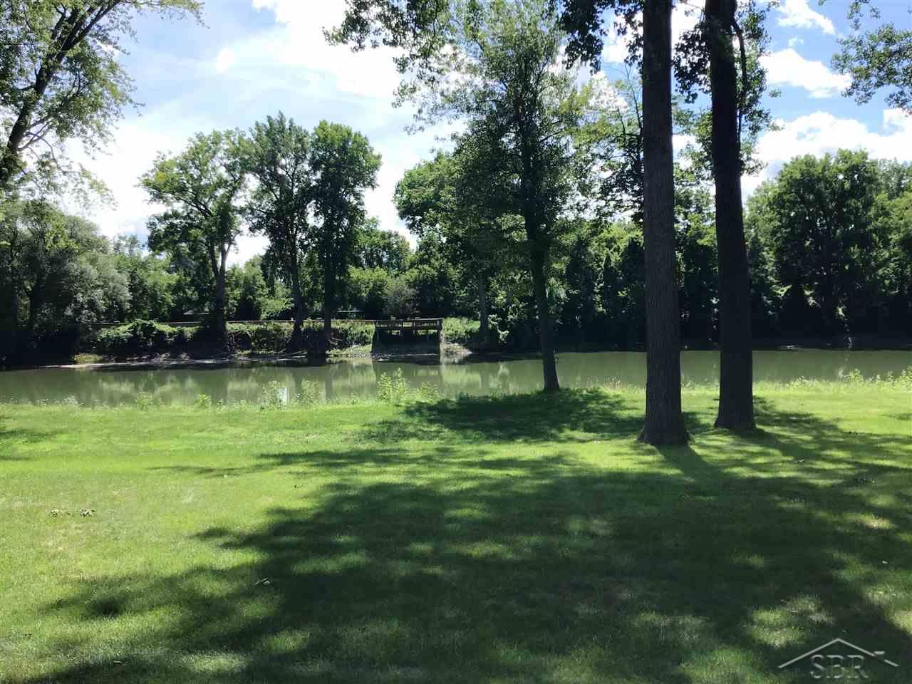 8233 Midland Road, Unit 11 Freeland, MI 48623 - Photo 14 of 18