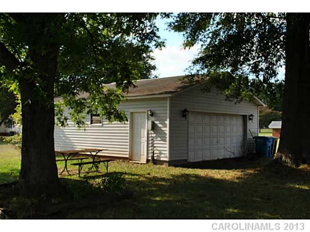 2113 East Innes Street Salisbury, NC 28146 - Photo 4 of 4 Gallery Image 4