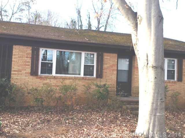 4929 Nevin Road Charlotte, NC 28269 - Photo 1 of 13 Gallery Image 1
