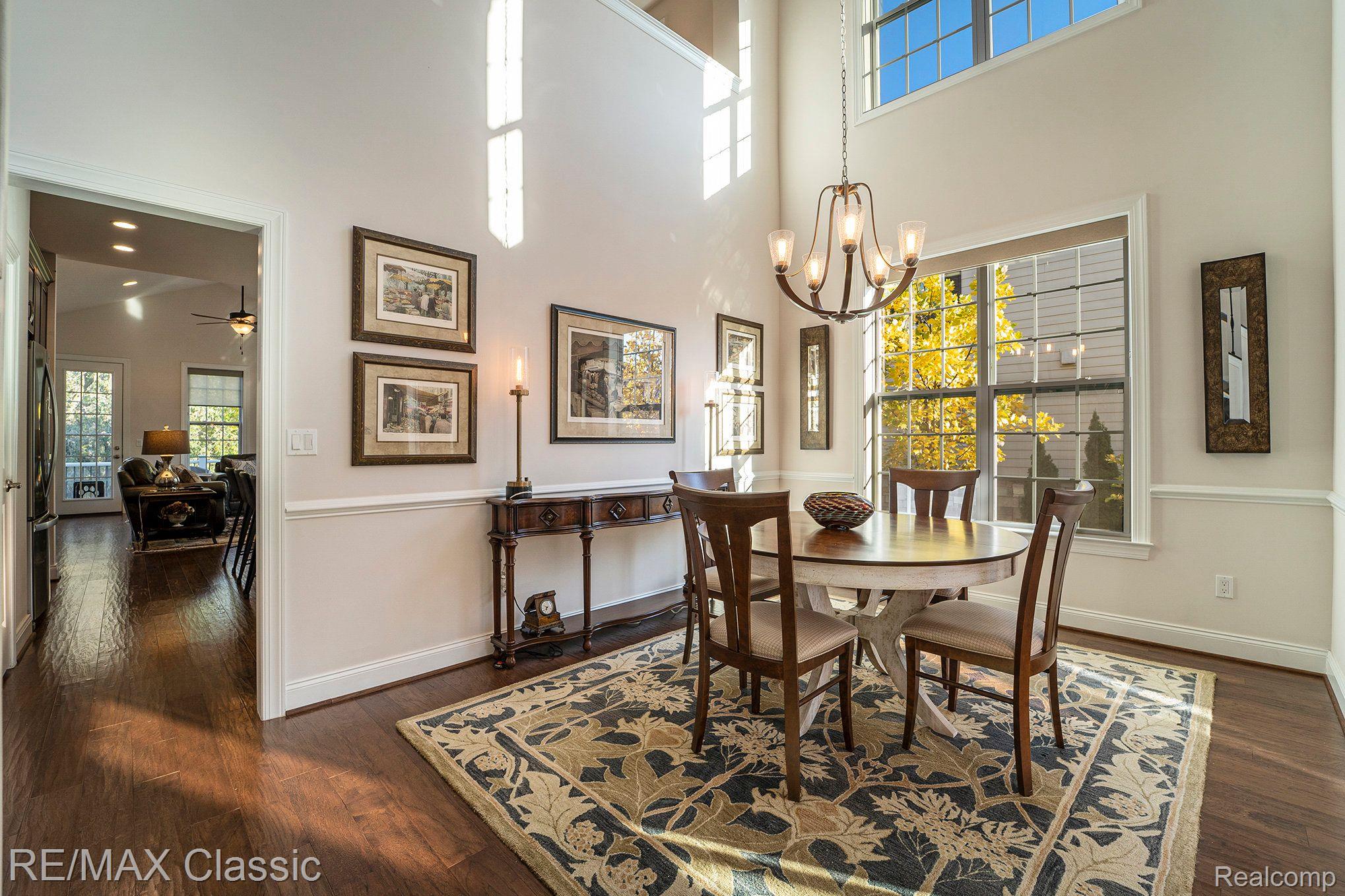 42832 Cardinal Way, Unit 47 Novi, MI 48375 - Photo 7 of 41 Dining Room