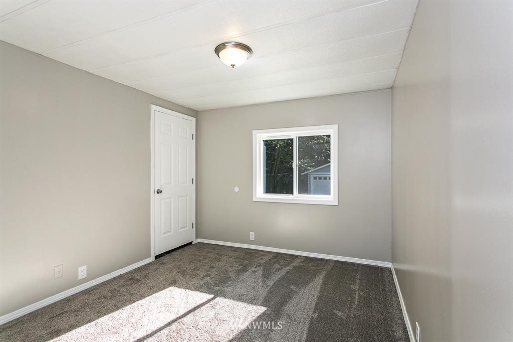 14733 East Lake Goodwin Road Stanwood, WA 98292 - Photo 18 of 25 Gallery Image 18