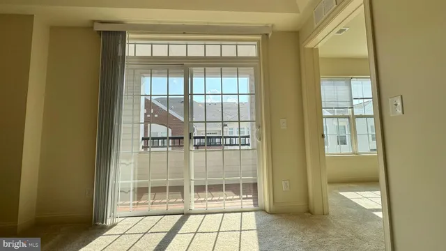 $359,990 | 9202 Charleston Drive, Unit 405, Manassas, VA 20110