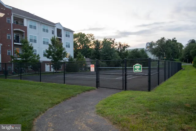 $359,990 | 9202 Charleston Drive, Unit 405, Manassas, VA 20110