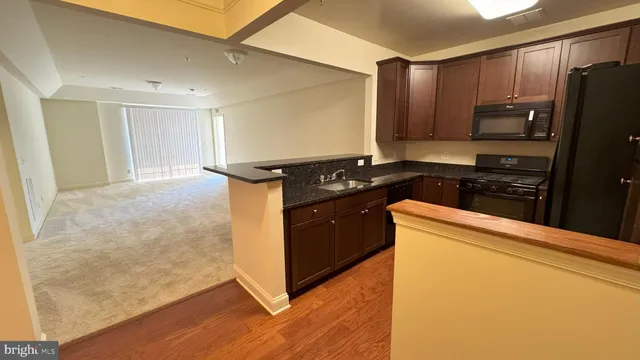 $359,990 | 9202 Charleston Drive, Unit 405, Manassas, VA 20110