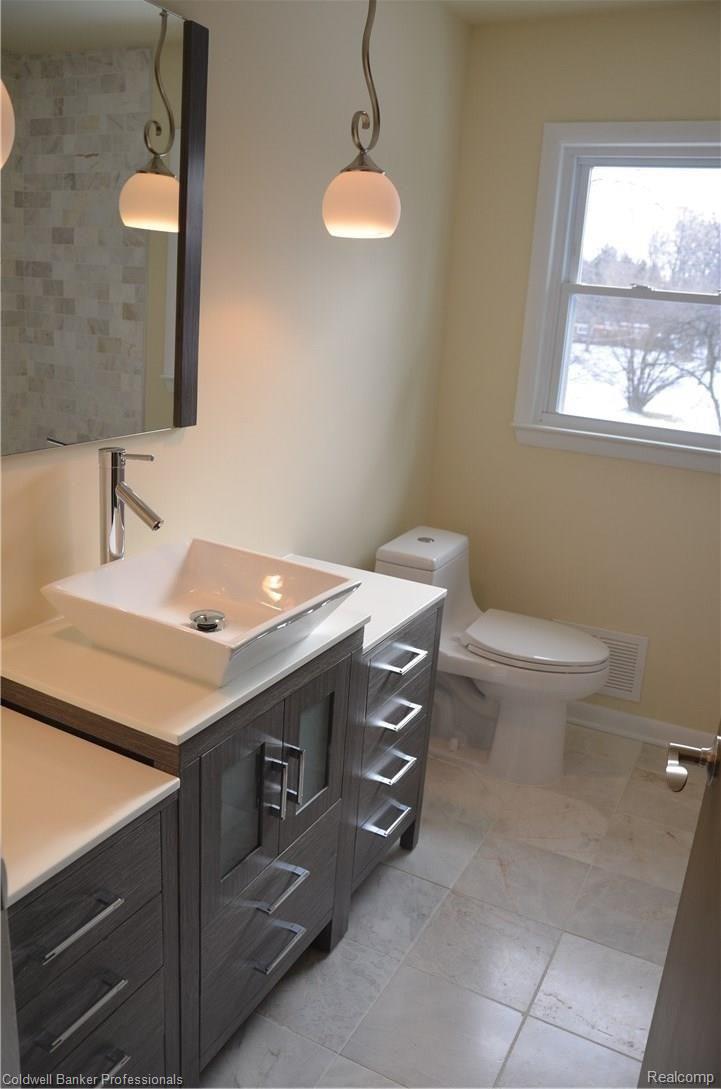 861 Dursley Road Bloomfield Hills, MI 48304 - Photo 20 of 23 DSC_0518.JPG