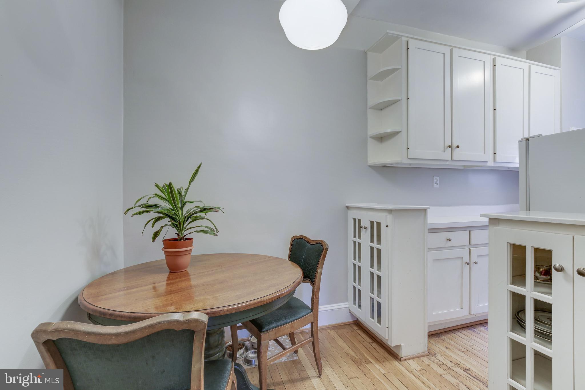 3028 Porter Street Northwest, Unit 204 Washington, DC 20008 - Photo 9 of 27