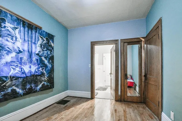 $270,000 | 3951 17th Avenue South, Minneapolis, MN 55407