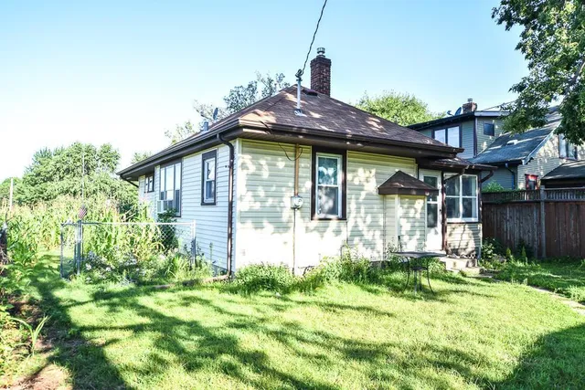 $270,000 | 3951 17th Avenue South, Minneapolis, MN 55407